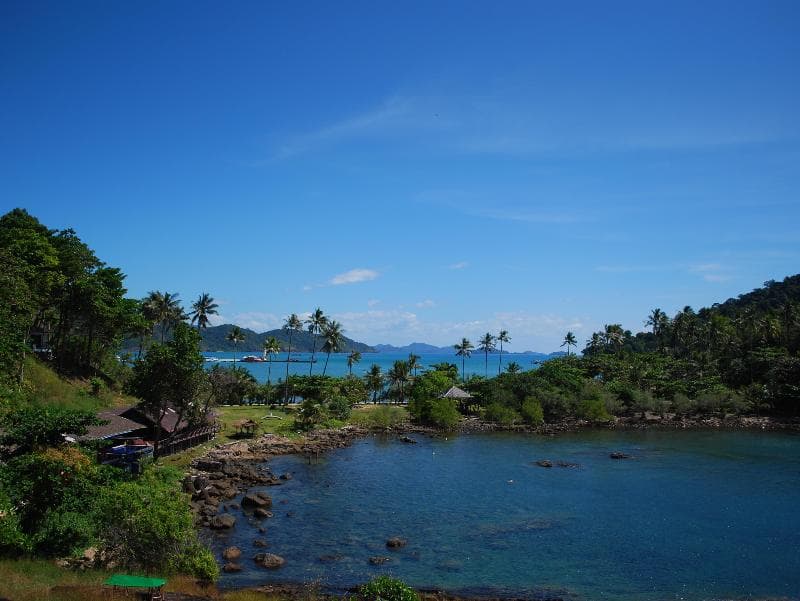 Cliff Cottage Resort main