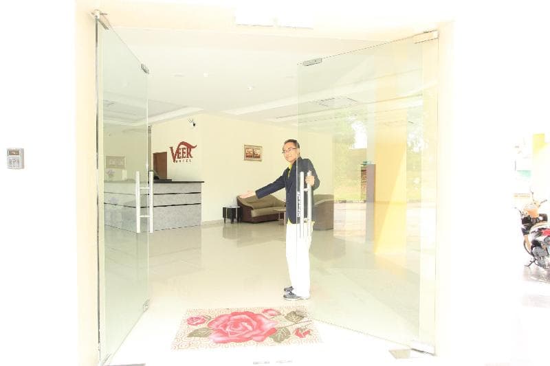 Veer Hotel 2