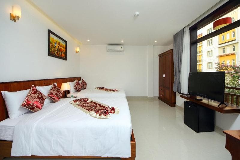 Threeway Riverside Villa photo 1