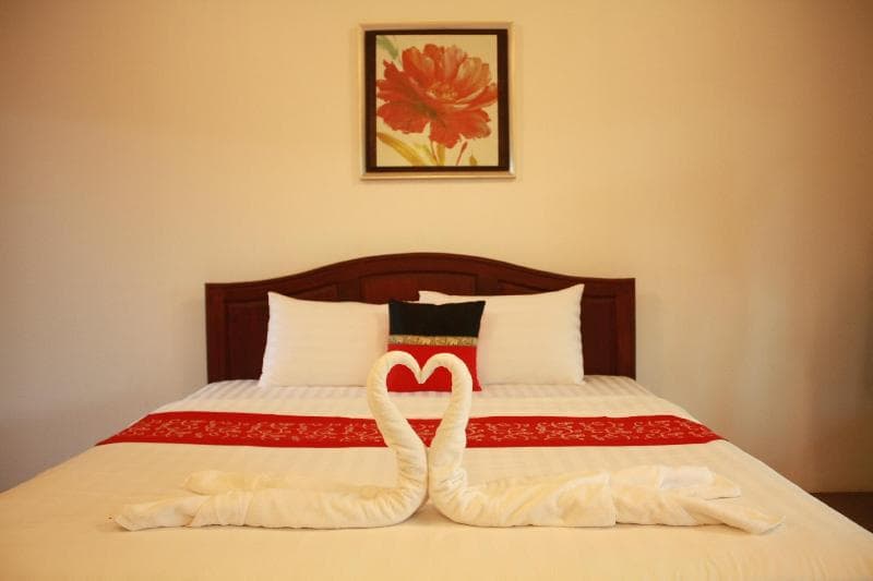 Waterside Resort 2