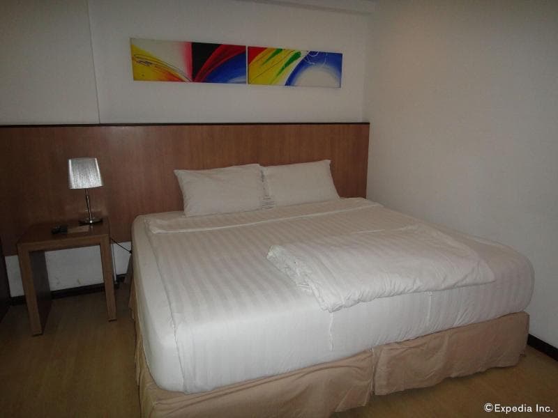 Prestigio Hotel And Apartments main