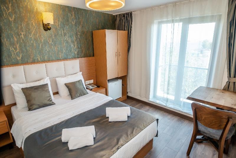 The Camelot Hotel 2
