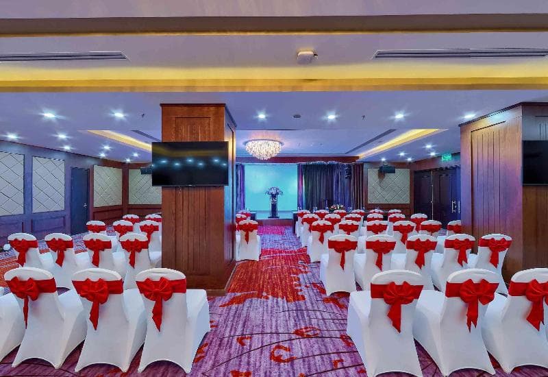 Le Indochina Hotel & Spa main
