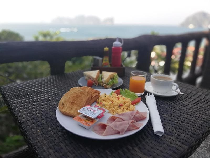 Hip Seaview Resort main