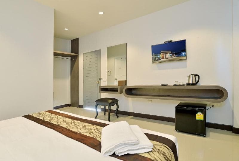 The Rich Resort 5