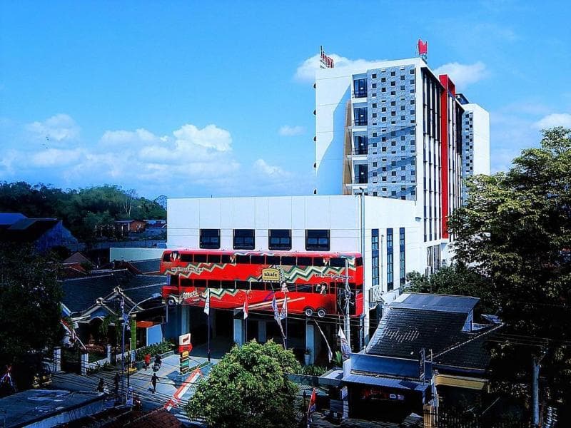 Hotel Fortuna Grande Jember 5