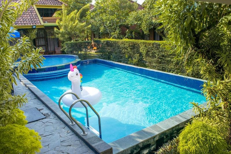Rumput Hotel Resort & Resto main