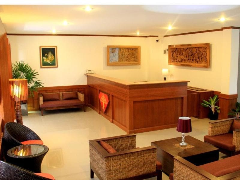 Panmanee Hotel main