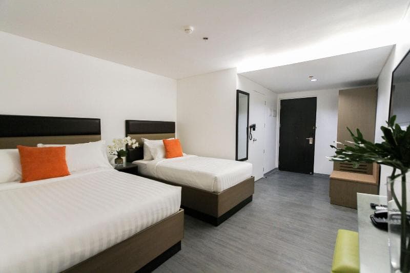 Privato Makati 4
