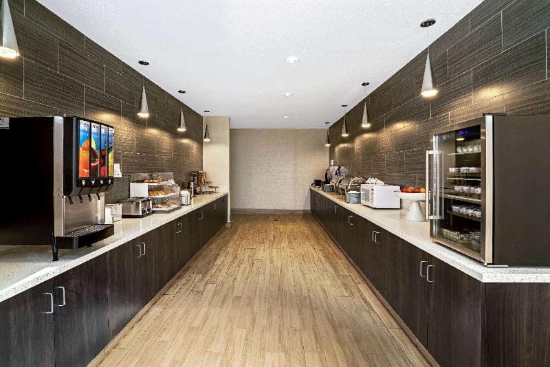 La Quinta Inn & Suites by Wyndham Tuscaloosa University 3