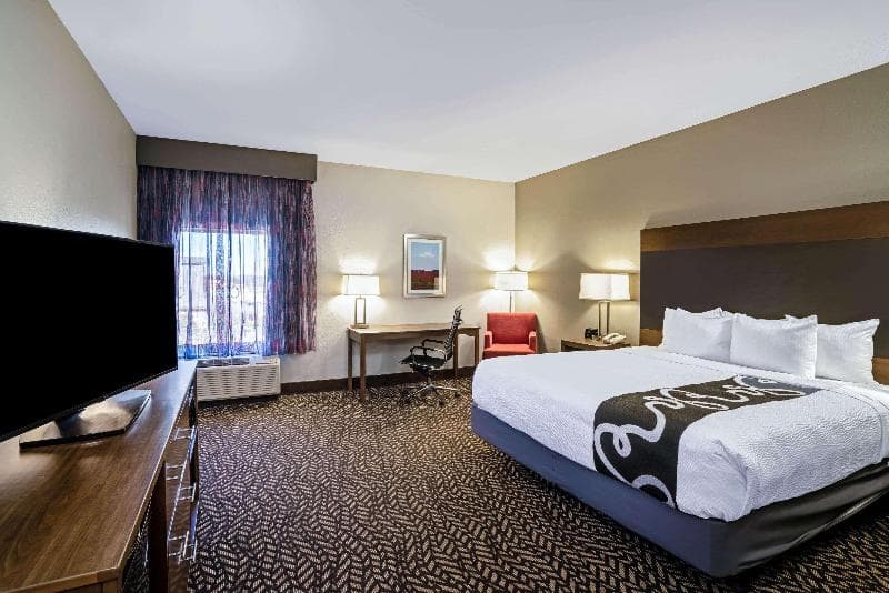 La Quinta Inn & Suites by Wyndham Tuscaloosa University 5