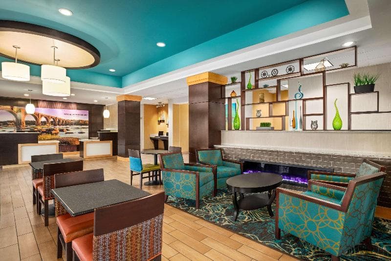 La Quinta Inn & Suites by Wyndham Richmond-Midlothian 5
