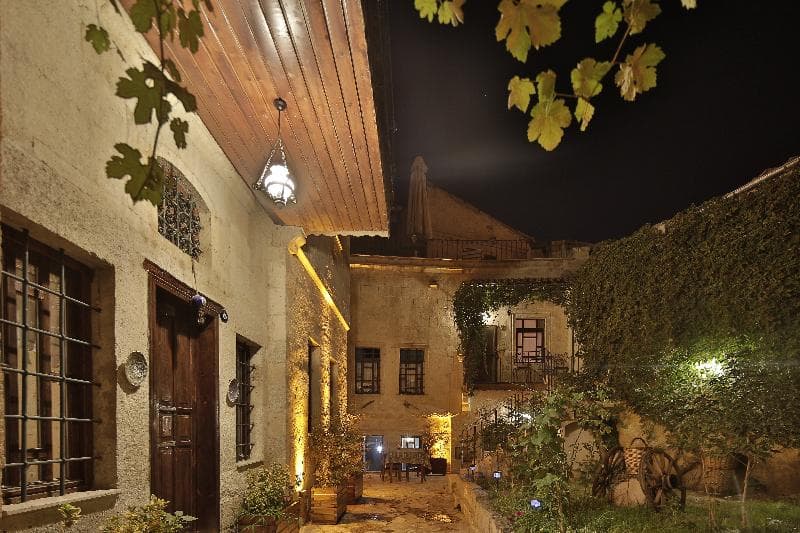 Heaven Cave House 4