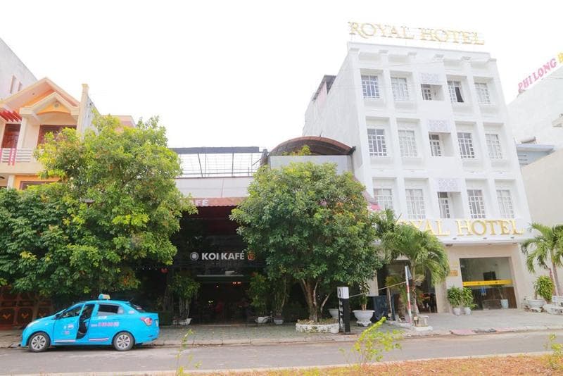 Royal Hotel 3