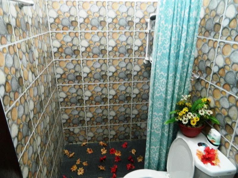 Candice Lucy Hotel photo 1