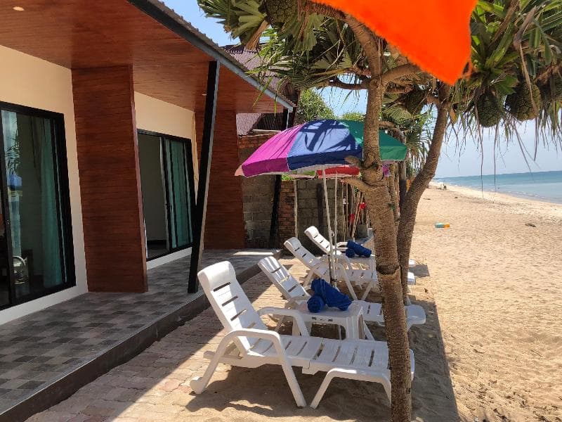 Lanta Seafront Resort Krabi 4