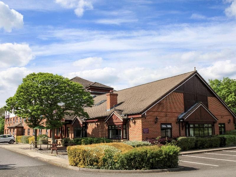 Ibis Wakefield East - Castleford photo 1