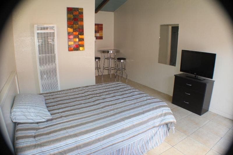 International Casa 3