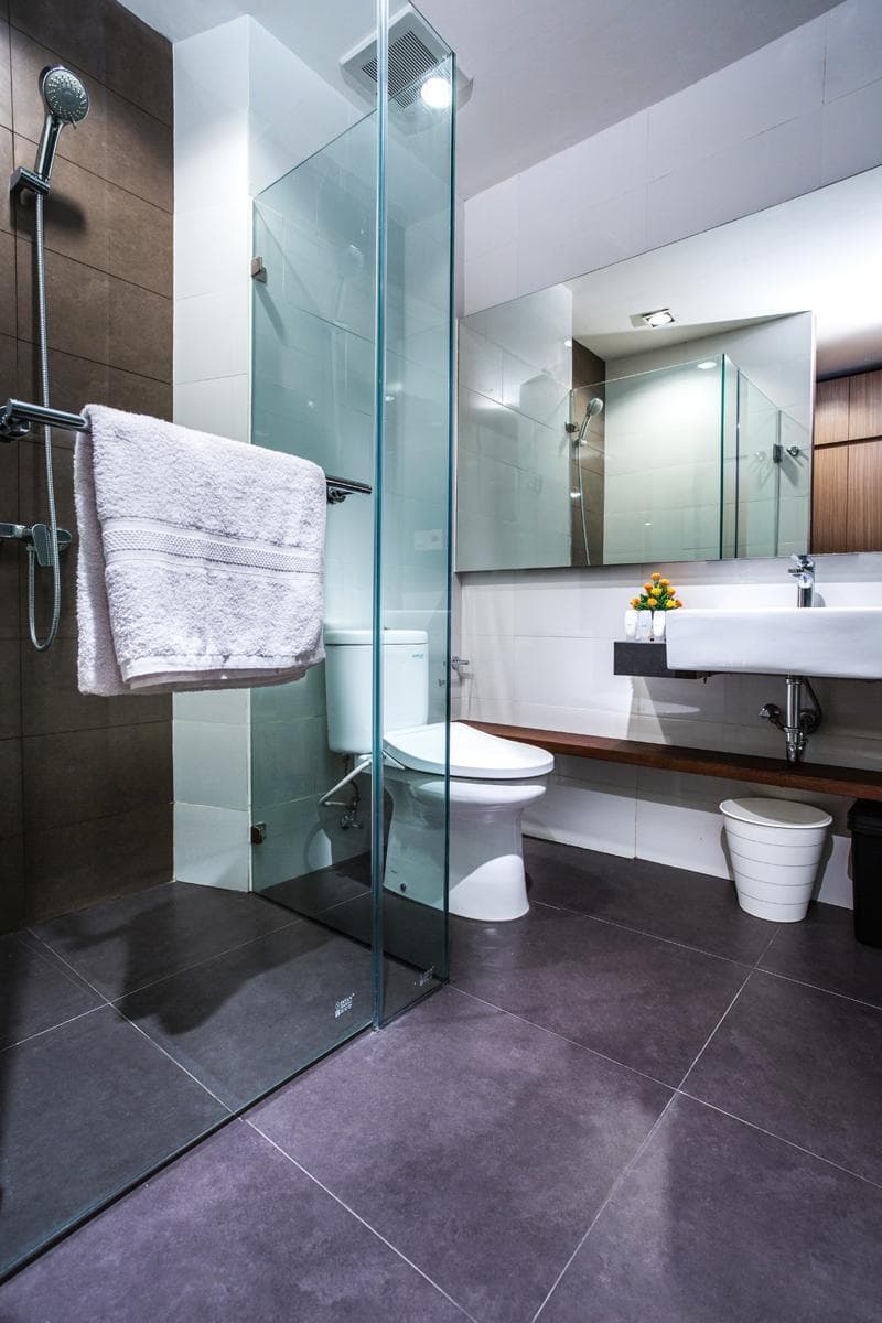 Upscale Suites 4