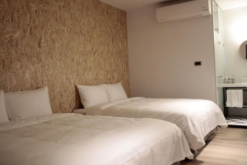 Light Hostel Kaohsiung photo 1