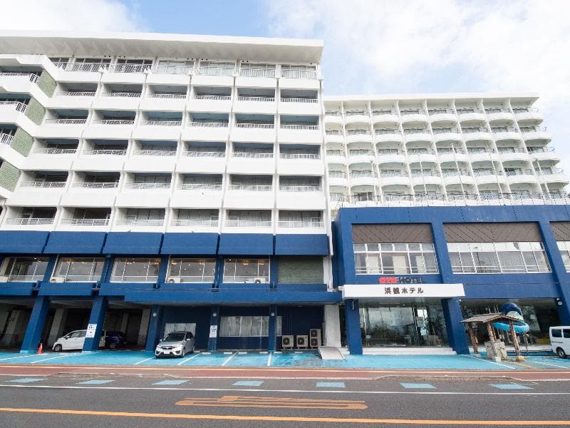 Hamakan Hotel 5