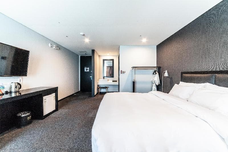 Gangneung Tourist Hotel 5