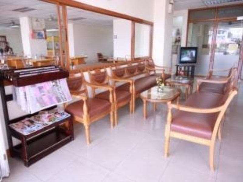 P.A. Place Hotel 2