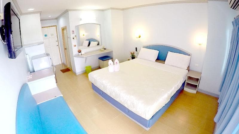 P.A. Place Hotel 4