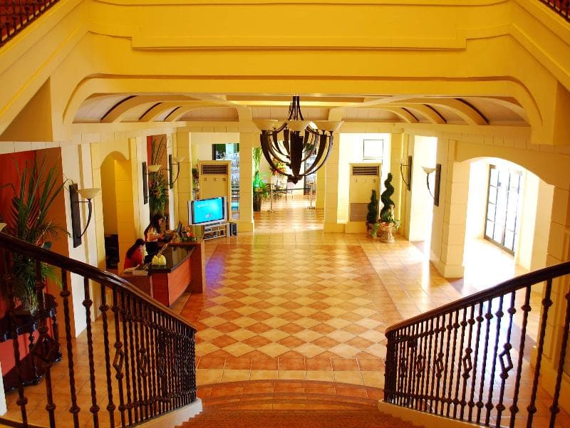 Planta Centro Bacolod Hotel & Residences main