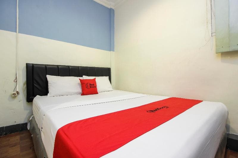 Reddoorz Near Bethesda Manado main