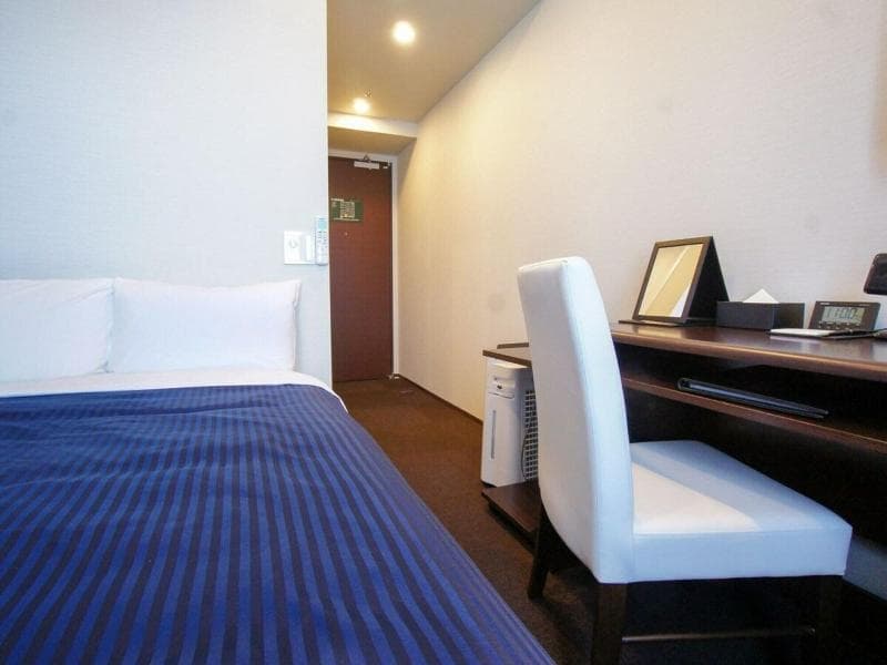 Hotel Livemax Yokohama Motomachi Ekimae 4