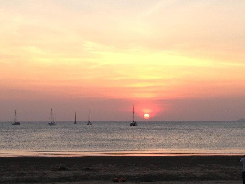 Noble House Beach Resort 4