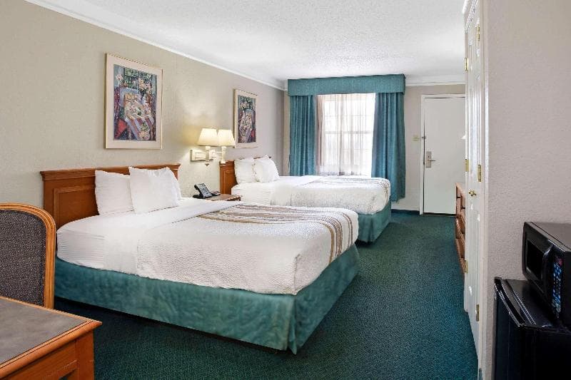 Baymont By Wyndham Fort Stockton 5