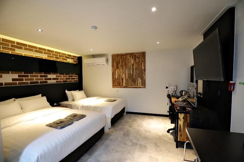 Hotel Illuwa 4