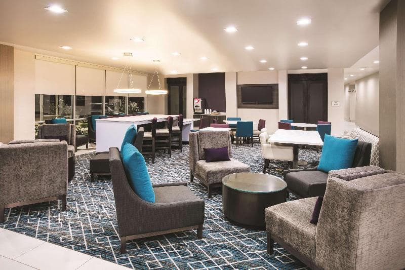La Quinta Inn & Suites by Wyndham Colorado City 3