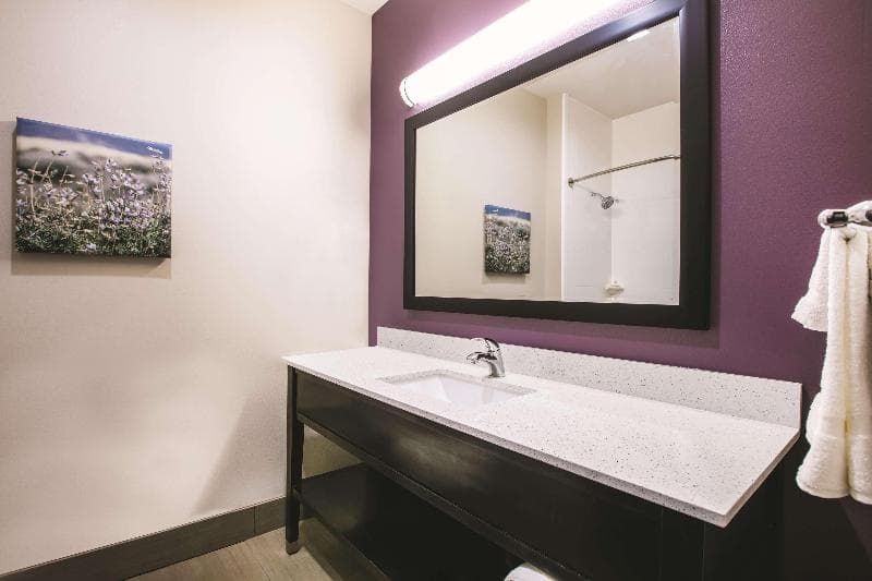 La Quinta Inn & Suites by Wyndham Colorado City 4