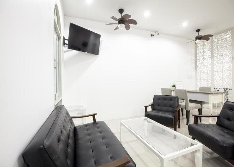 Number 4 Apartment 3