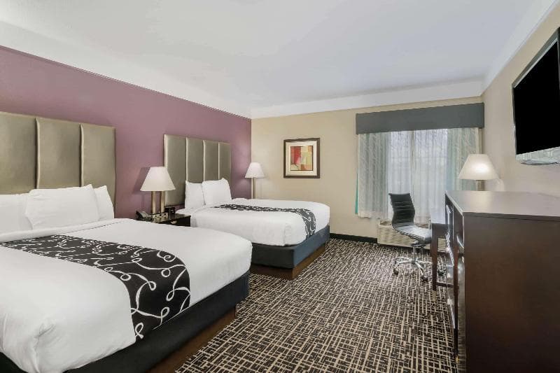 La Quinta Inn & Suites by Wyndham Canton MS 4