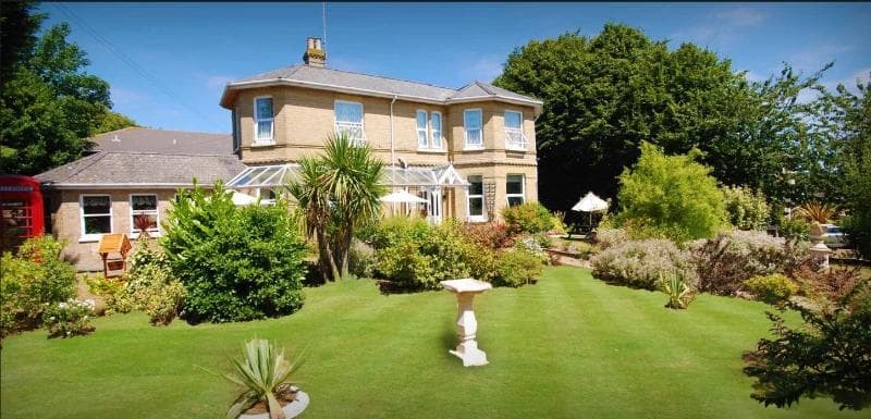 Somerton Lodge Hotel 1