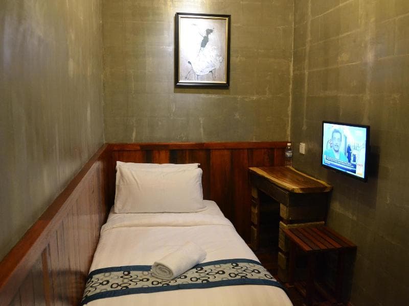 Anggun Hotel main