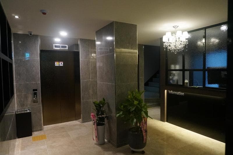 Hotel Mu main