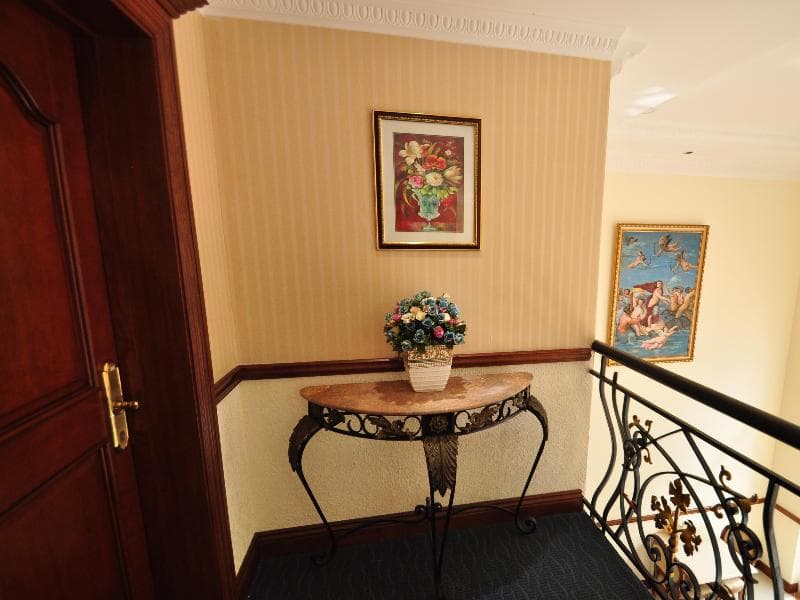 Central Hotel And Residences 5