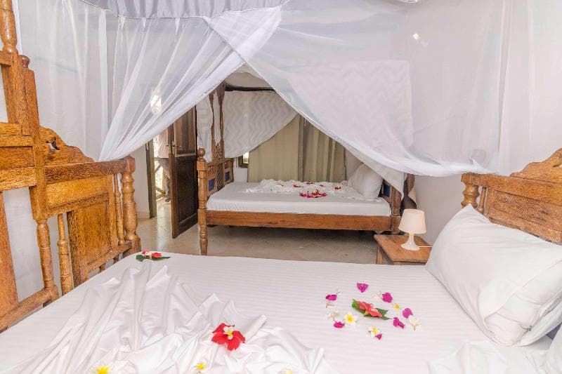 Tanzanite Beach Resort photo 1