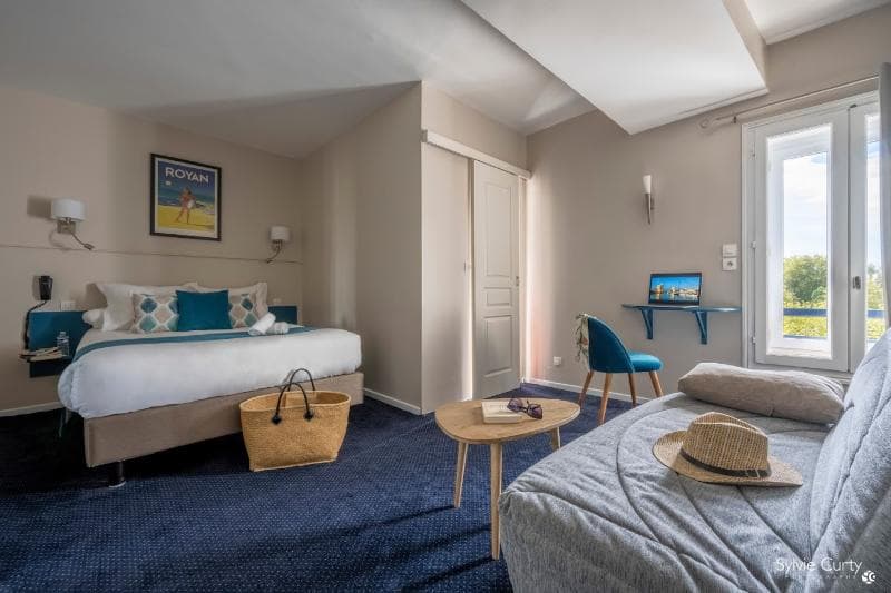 Un Hotel Sur Le Port (Adults Only) 4