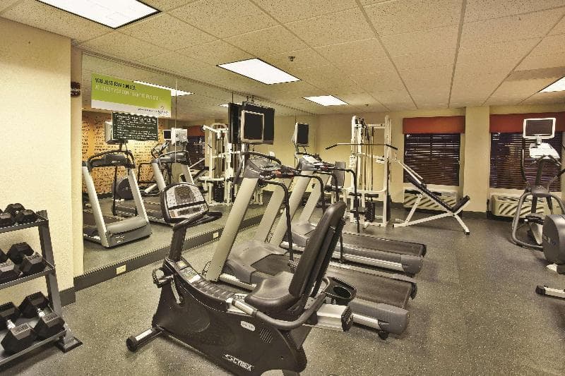 La Quinta Inn & Suites Elkview - Charleston NE 2