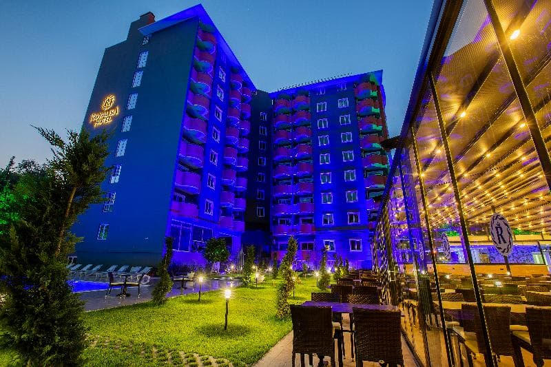 Grand Alisa Hotel main