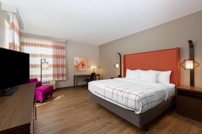 La Quinta by Wyndham Altoona Des Moines 5