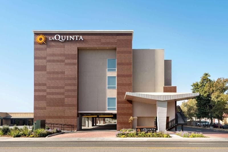 La Quinta Inn & Suites by Wyndham Clovis CA 2