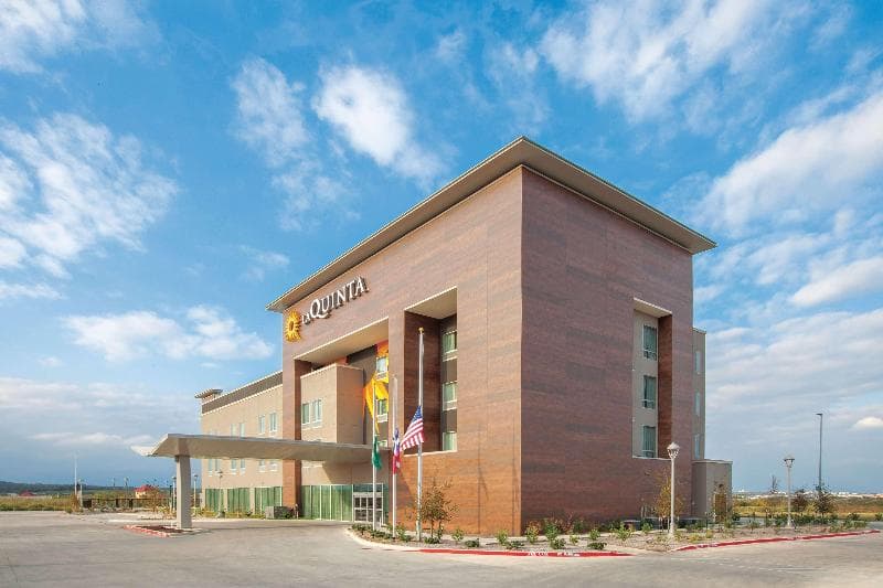 La Quinta Inn & Suites San Marcos Outlet Mall 2