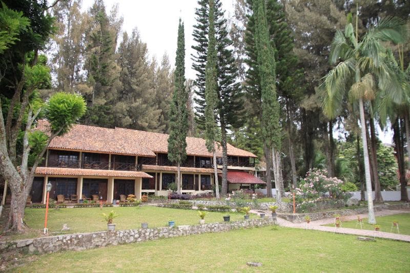Hotel Pandu Lakeside Tuktuk (Adults Only) 4